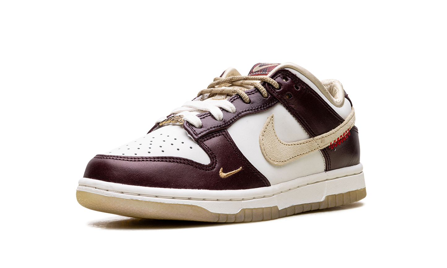 Dunk Low LX WMNS"Year Of the Snake" HV5991 171