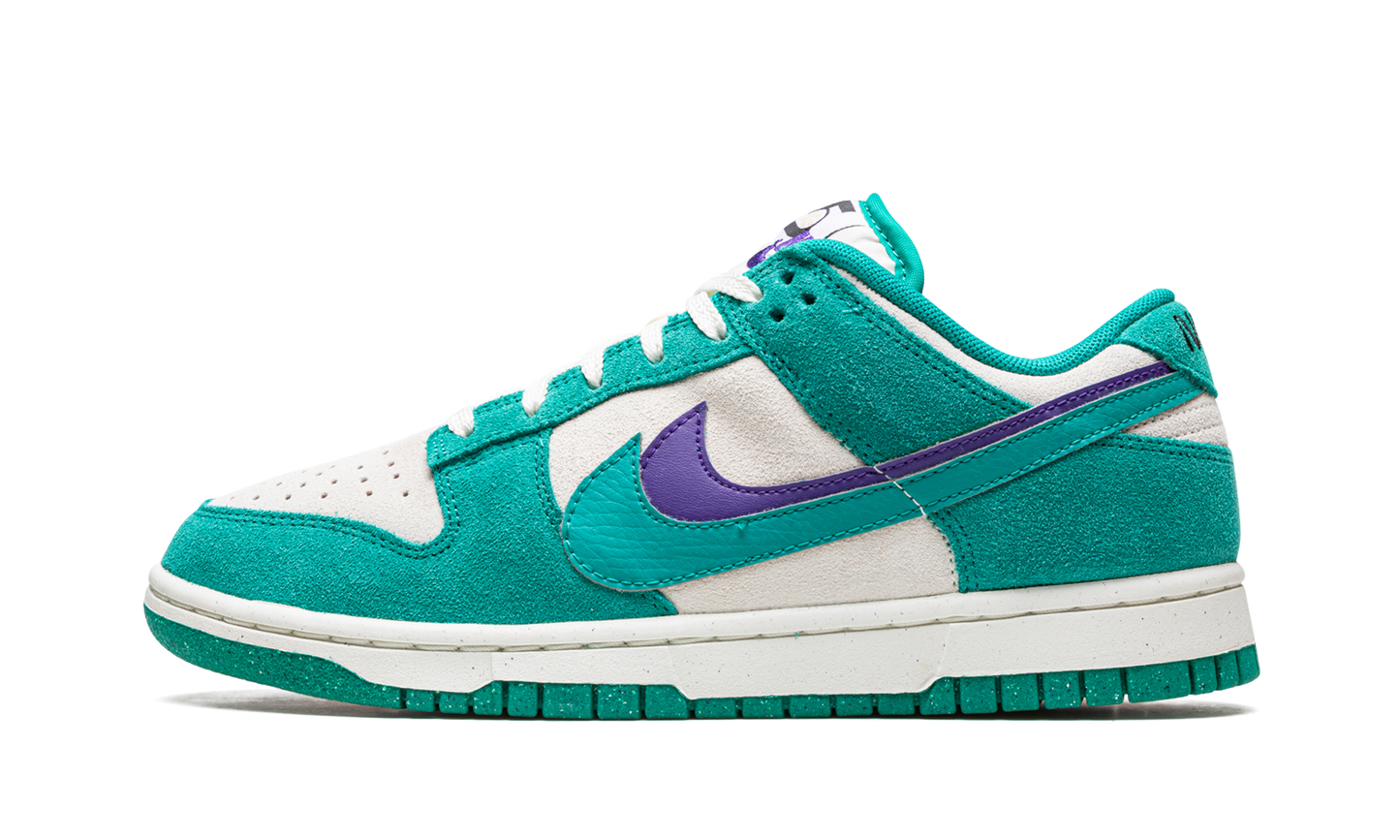 DUNK LO MNS WMNS"85" DO9457 101