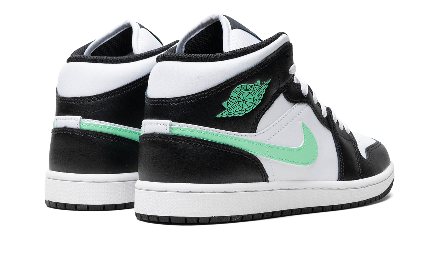 1 Mid "GREEN GLOW" DQ8426 103