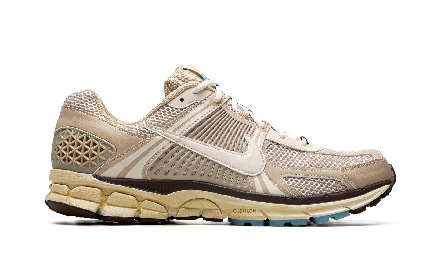 VOMERO 5 MNS WMNS"Oatmeal" FB8825 111