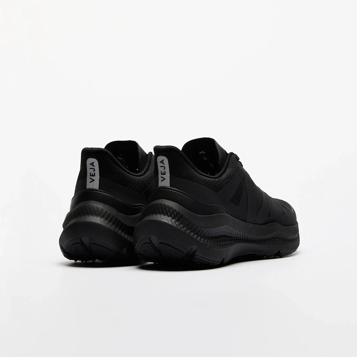 Men's Condor 3 Advanced Engineered-Mesh in Full-Black