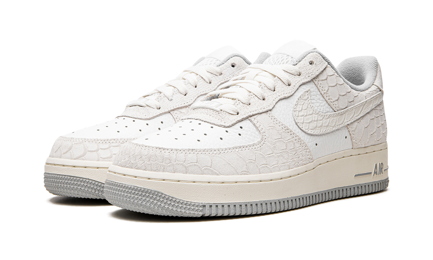 AIR FORCE 1 WMNS"White Python" DX2678 100