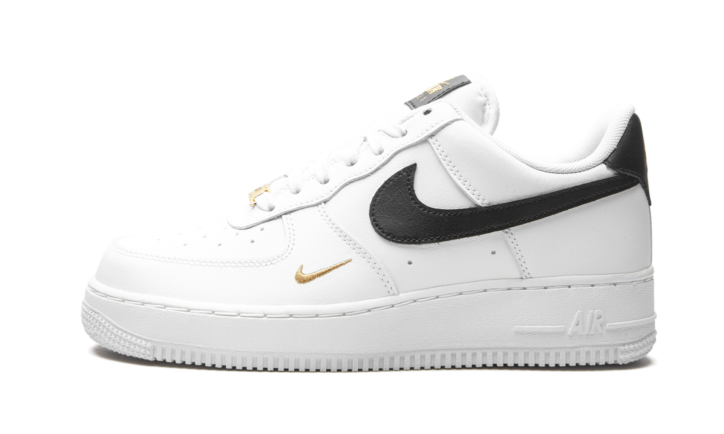AIR FORCE 1 LO ESSENTIAL MNS WMNS"White/ Black/ Gold" CZ0270 102