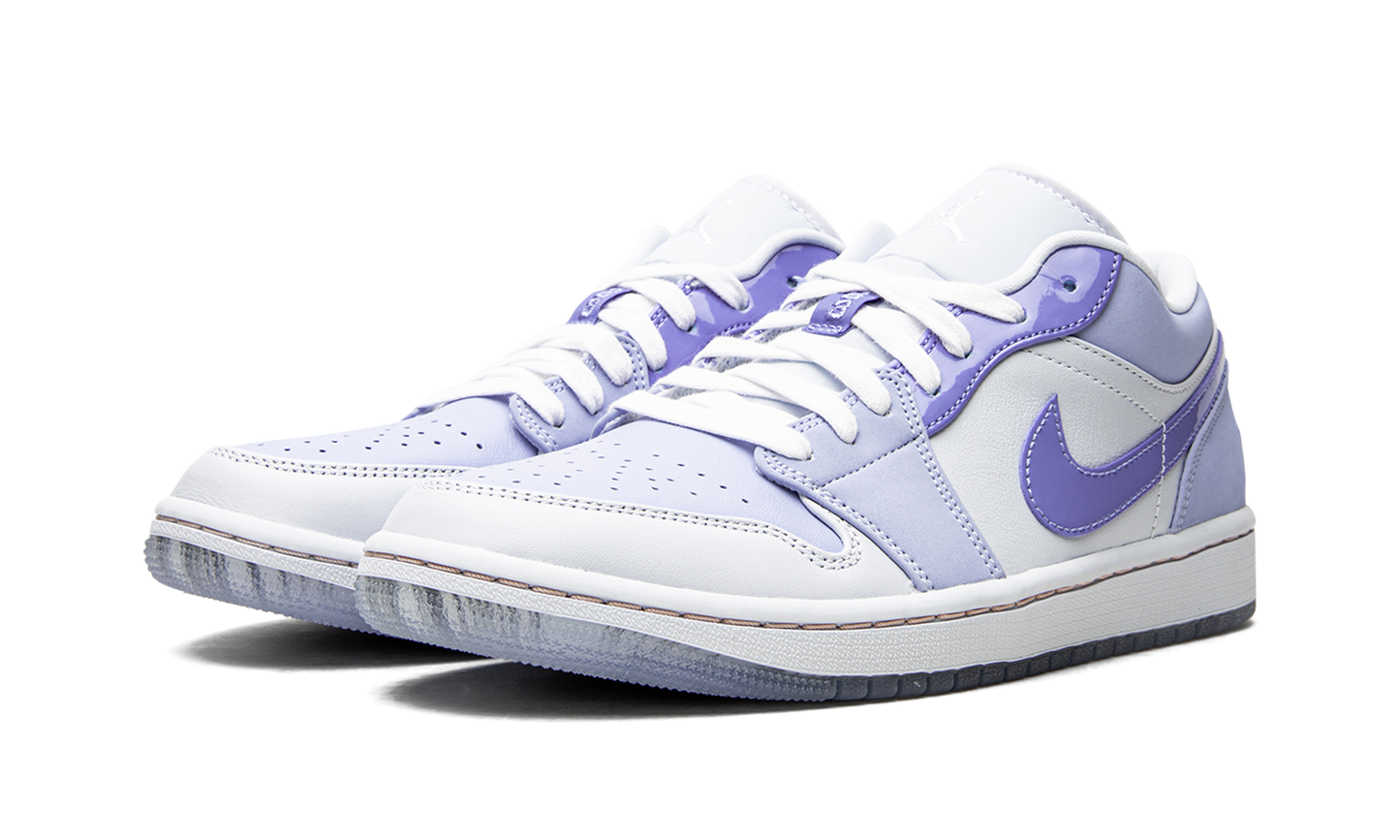 1 Low SE "Mighty Swooshers" DM5442 040