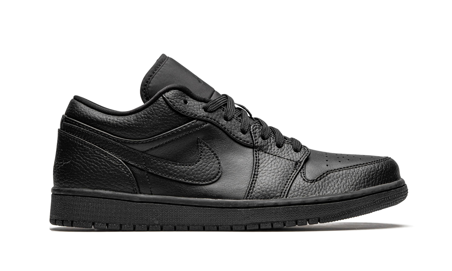1 Low "Triple Black" 553558 091