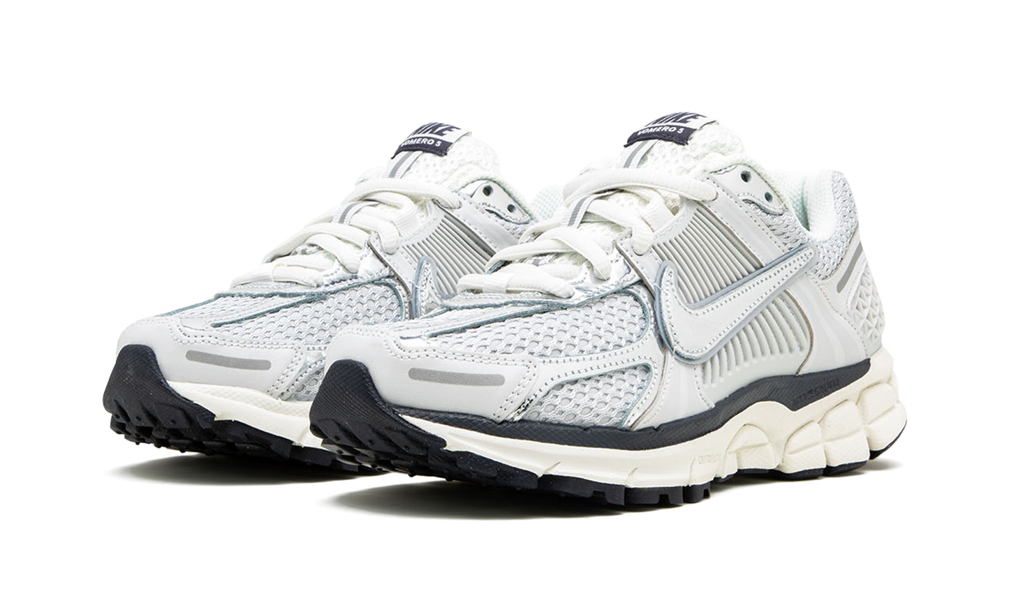 VOMERO 5 MNS WMNS"Photon Dust" FD0884 025