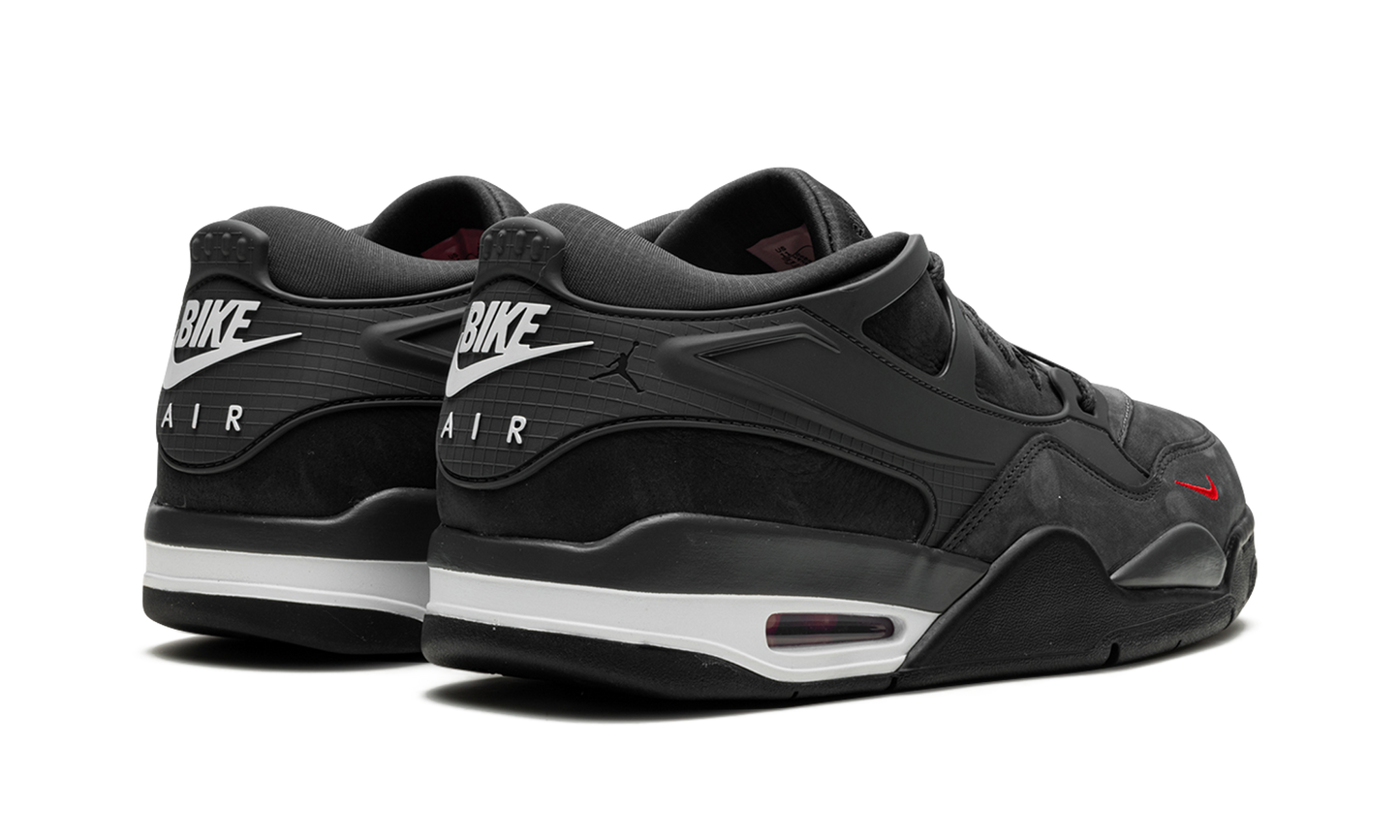 4 RM "Nigel Sylvester - Driveway Grey" HF4334 004